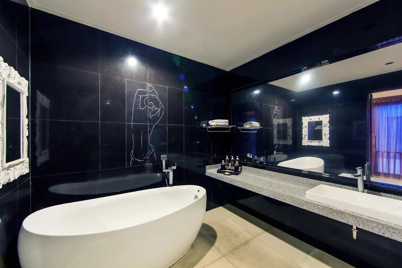 White Lotus Villas Seminyak 0*,